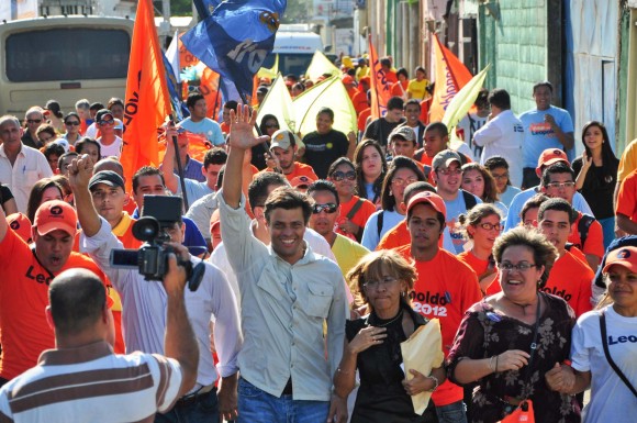 Leopoldo López en su recorrido en tierras falconianas